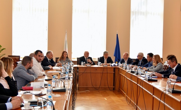 Резултати се получават когато се работи с енергията на цялото