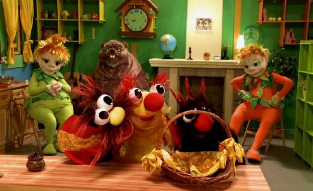 Всяка неделя от 11 00 ч БНТ 2 излъчва детски телевизионен