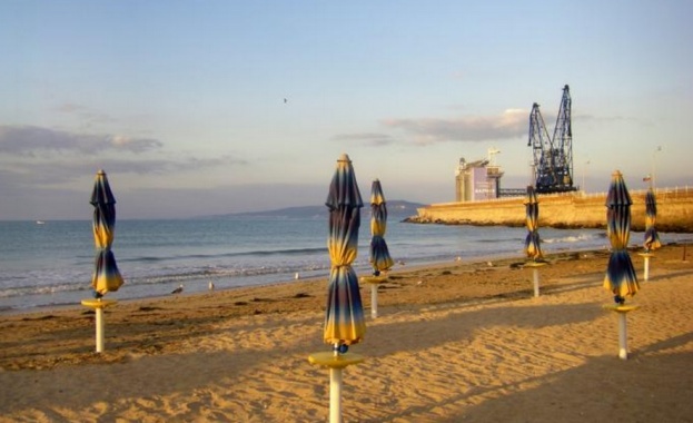 Хубавото време дава шанс на българското Черноморие за късен летен