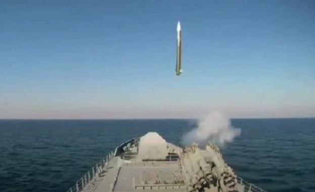 Фрегатата Адмирал Есен унищожи украинския дрон Bayraktar край бреговете на