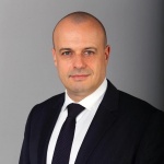 Министърът на туризма: Възможно е  ваучерите за храна да важат и за туризъм