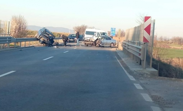 Катастрофа затвори околовръстното на София