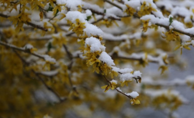 Първи сняг и минусови температури в Румъния