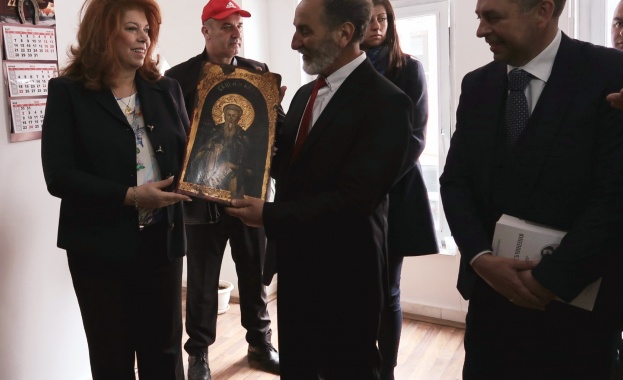 За много нерешени проблеми споделиха на среща с вицепрезидента Илияна