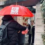 Близо 50 пенсионери във Варна получиха великденски пакети от БСП