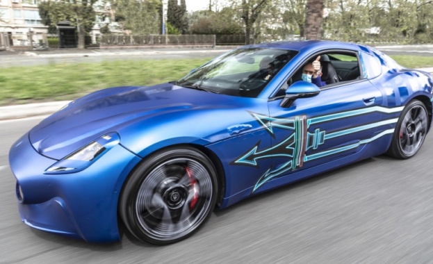 Maserati и по точно изпълнителният директор на компанията майка Stellantis Карлос Таварес