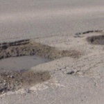 Жители на три видински села настояват за спешен ремонт на опасен път