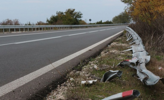 Мантинелите на АМ Тракия са счупени на 134 места Това