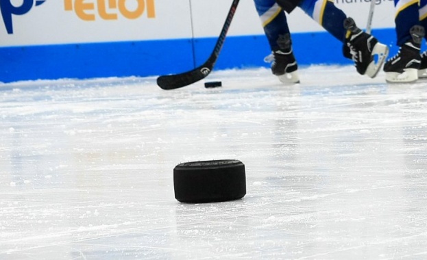 Българският национален отбор по хокей на лед записа първи успех