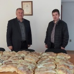 БСП-Бургас дари козунаци на над 700 социално слаби хора и в домове за възрастни