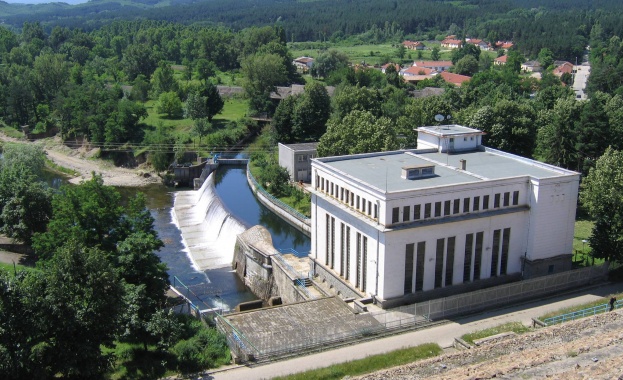 На фона на информацията за прекратяване на доставките на газ