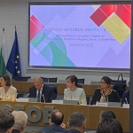 Зам.-министър Бонева от Испания:  Насърчаваме дигитализацията на инвестициите