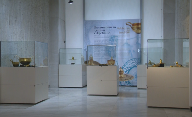 Вълчитрънското златно съкровище гостува на Националния исторически музей.
Най-голямото тракийско златно