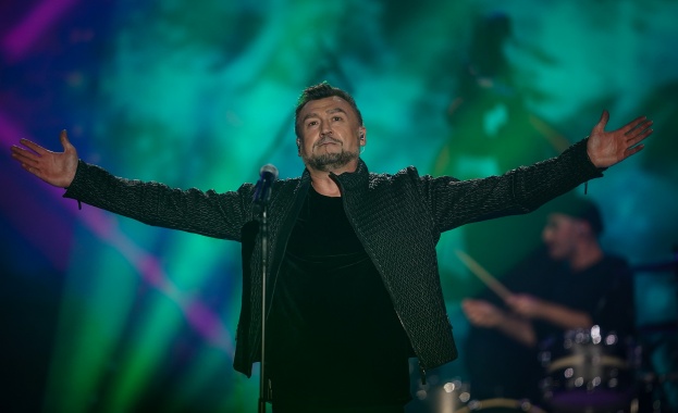 „Всичко е имало смисъл“: Любо Киров издава книга на юбилейния си 50-ти рожден ден