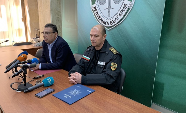 Задържаха за срок до 72 часа двама молдовски граждани които