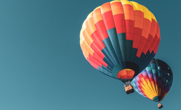 Романтичен полет с балон завършиха като истински кошмар Преди няколко