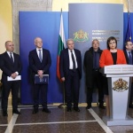 Вицепремиерът Нинова: Компенсациите за бизнеса ще продължат и през май