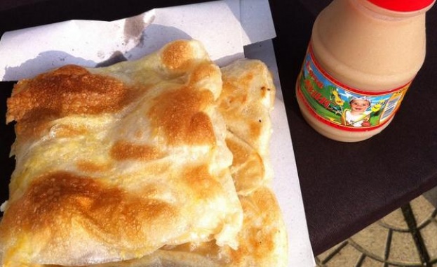 В една от малките пекарни в центъра на София където