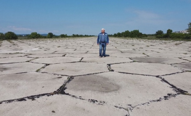 Каква ще е съдбата на легендарното летище Узунджово