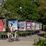 Кампанията #ПромениКартинката провокира с изложба пред Народния театър и вдъхновяващ проект съвместно с НАТФИЗ