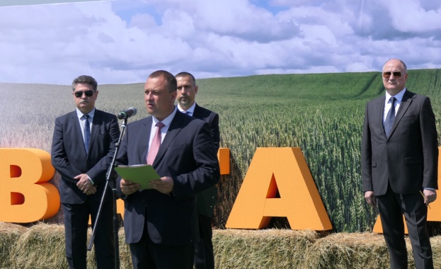 Министър Иванов: Наша цел е България да се превърне в страна с модерно и развиващо се земеделие