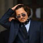 Изложба на Джони Деп се открива днес в малкия германски град Емендинген