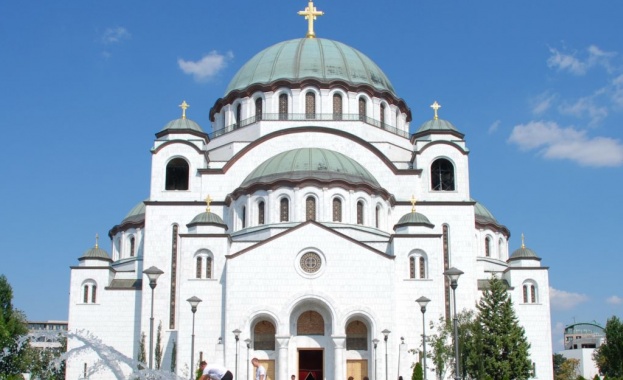 Съборът на Сръбската православна църква съобщи днес че приема статут