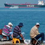 Гърция обмисля летен бонус от 200 евро за пенсионерите