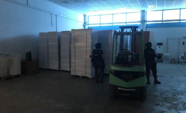 Във фабриката за цигари в Ботевград разкрита при спецоперация на