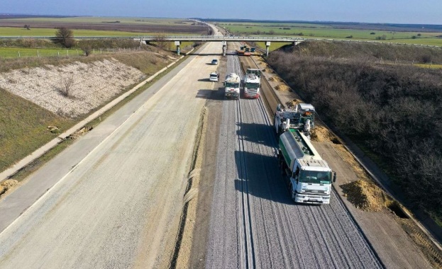 Започват ремонти по автомагистралите Тракия Хемус Струма и Марица Обещанието