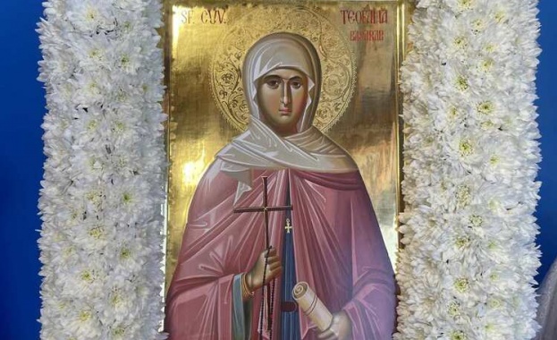 Българската царица Теодора Търновска беше канонизирана за светица от Румънската