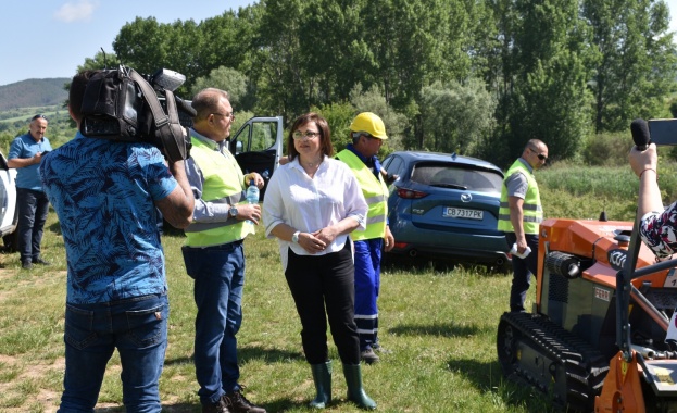 Те са ефективни екологични и полезни Вицепремиерът и министър на