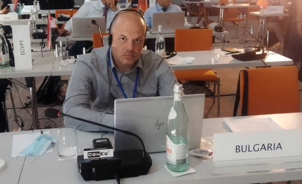 Изпълнителният директор на ИАРА Христо Панайотов участва в сесия на