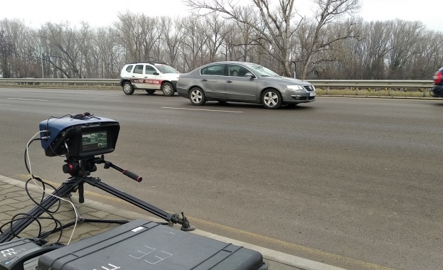 Близо 4000 случая на шофиране с превишена скорост са засекли