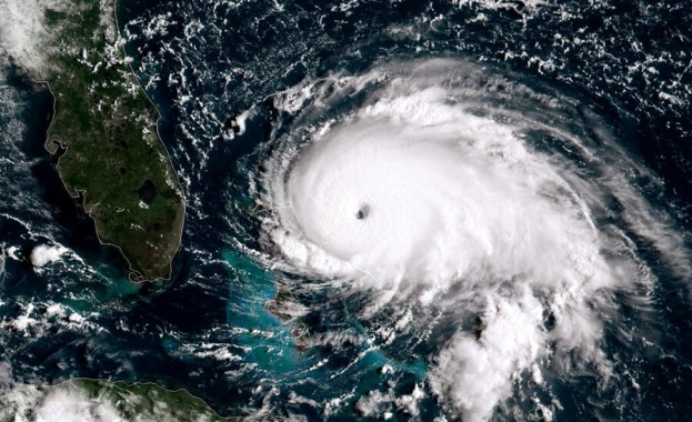 Учени: Глобалното затопляне ще увеличи силата на ураганите