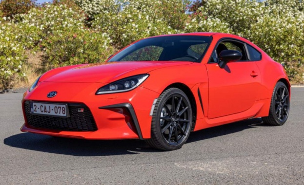 След като GR Yaris превзе сърцата на феновете и по голямата