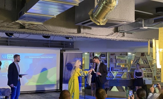 Журналистът от Българската национална телевизия Александър Марков получи специалната награда