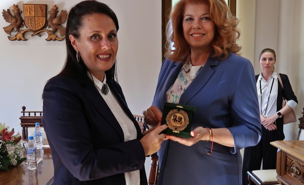 Блазе на тия които могат да покажат раните си за