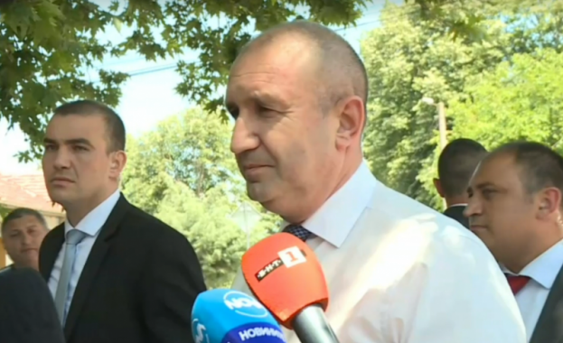 Президентът Румен Радев заяви че се надява антикризисните мерки планирани