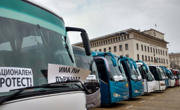 КРОСС 1 Магдалена Милтенова Илиян Филипов и Христо Радков в Беновска