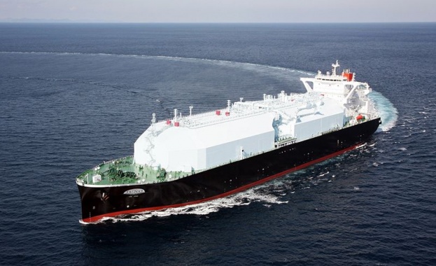 Първият танкер с американски втечнен газ за България вече се разтоварва
