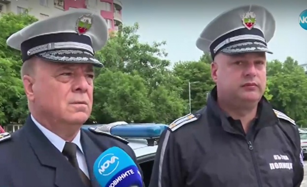 Задържаха измамник вземал пари за по бързи услуги в двора на