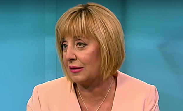 Кирил Петков и Продължаваме Промяната злоупотребиха с хората от площадите