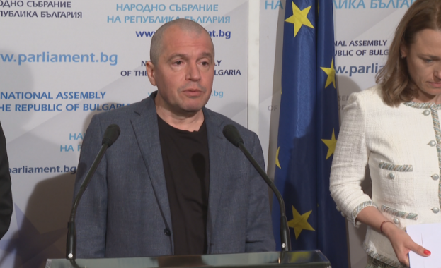 Тошко Йорданов: Премиерът иска свой разследващ орган през закона за КПКОНПИ