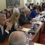 Поскъпването на цигарите може да се отложи за септември