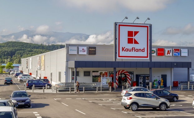 Шестият модернизиран хипермаркет Kaufland за тази година отваря врати за