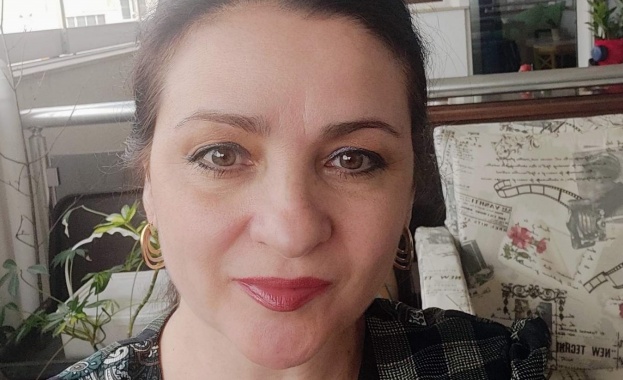 По предложение на общинския съветник от БСП Албена Кръстева Комисията