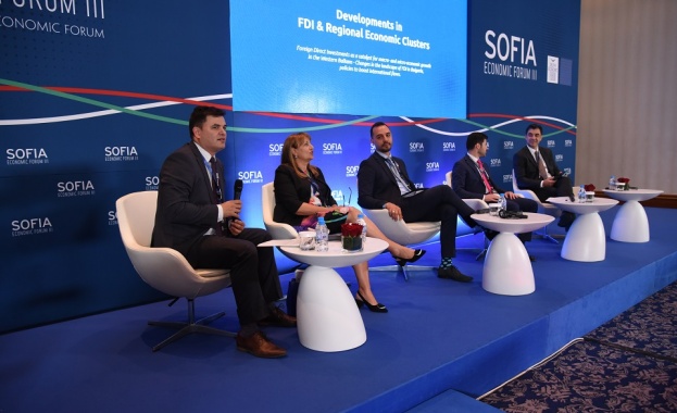 Чуждестранните инвестициите в България се увеличават отчетоха експерти по време