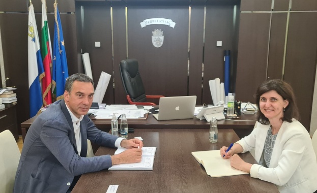 Академия за Бизнес Услуги е предназначена да подготви таланти за