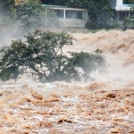 Проливни дъждове в Северен Китай причиниха смъртта на двама души